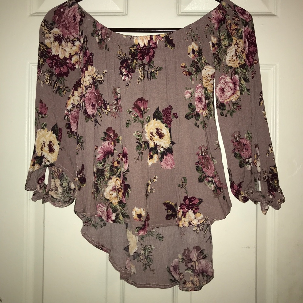 Miley & Molly floral crop top!